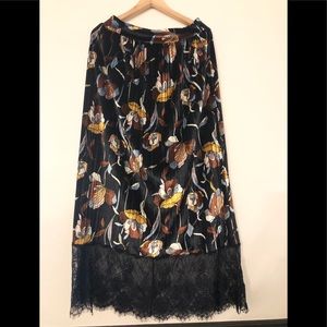 Solitaire by Ravi khosla skirt 💕🛒